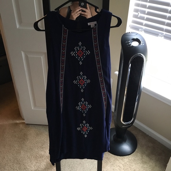 Xhilaration shift dress - Picture 4 of 5